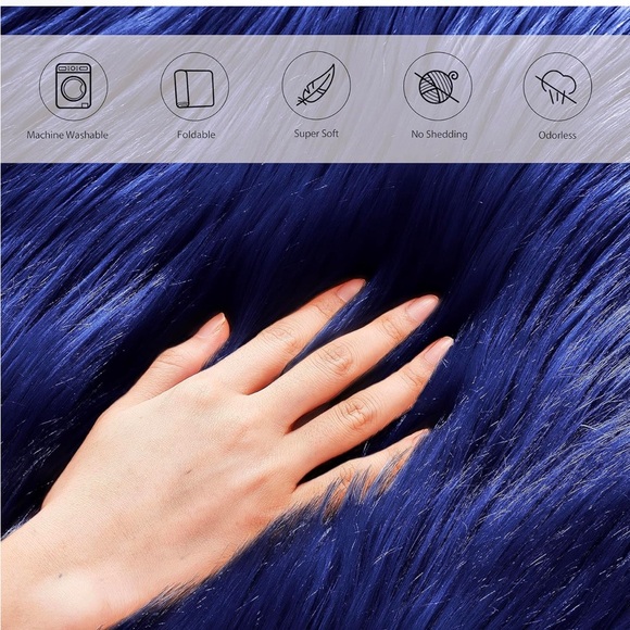 Navy Blue faux fur round rug - Picture 5 of 5